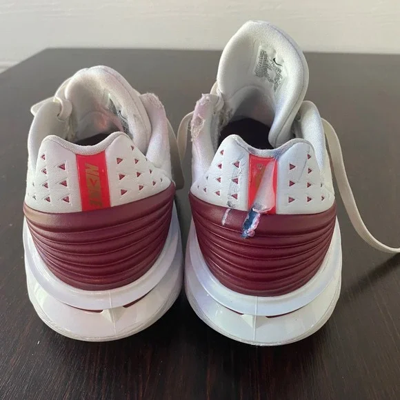 12.5‎ Nike Zoom GT Cut 2 "Sisterhood" White Gold Maroon Basketball Preowned FLAW - Picture 6 of 10
